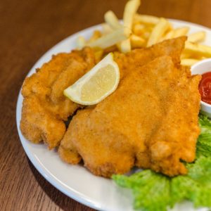 Schnitzel Wiener Art (paniert)